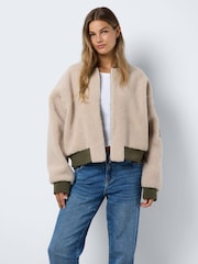 NOISY MAY Cream Faux Shearling Textured Bomber Jacket - Image 3 of 7