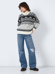 NOISY MAY Cream Roll Neck Fairisle Pattern Christmas Jumper - Image 3 of 6