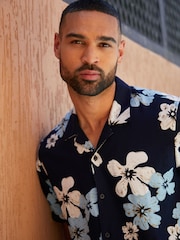 Threadbare Black Floral Print Revere Collar Short Sleeve Shirt - Image 1 of 3