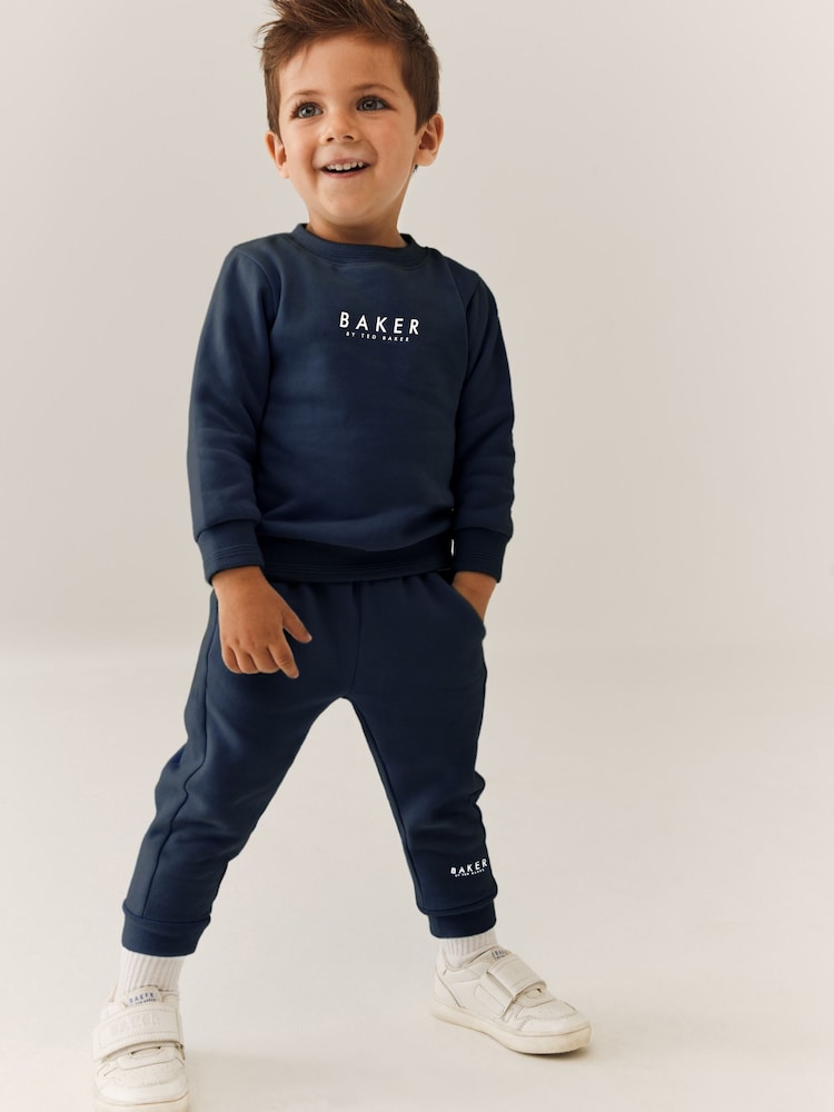 Azul marino - Conjunto de sudadera y pantalones de chándal de Baker by Ted Baker - Imagen 2 de 10 Azul marino - Conjunto de sudadera y pantalones de chándal de Baker by Ted Baker - Imagen 2 de 10