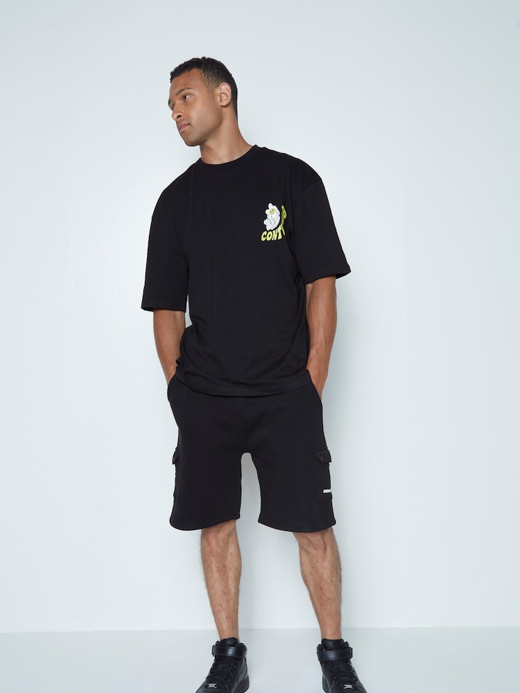 Hype. CONTINU8 Unisex Don't Pick Flowers Boxy Black T-Shirt - Image 1 of 9