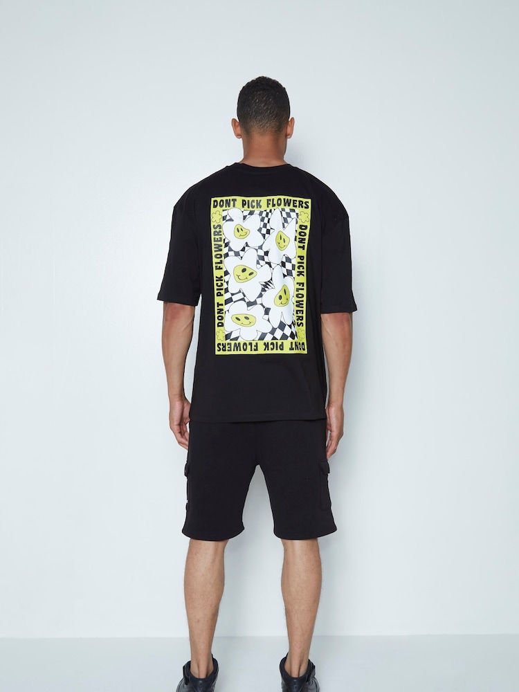 Hype. CONTINU8 Unisex Don't Pick Flowers Boxy Black T-Shirt - Image 2 of 9