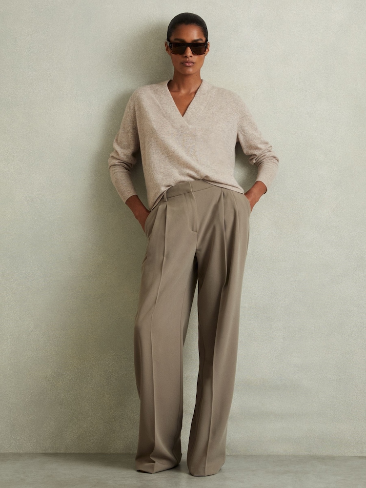 Reiss Oatmeal Mia 100% Cashmere V-Neck Jumper - Image 1 of 6 Reiss Oatmeal Mia 100% Cashmere V-Neck Jumper - Image 1 of 6