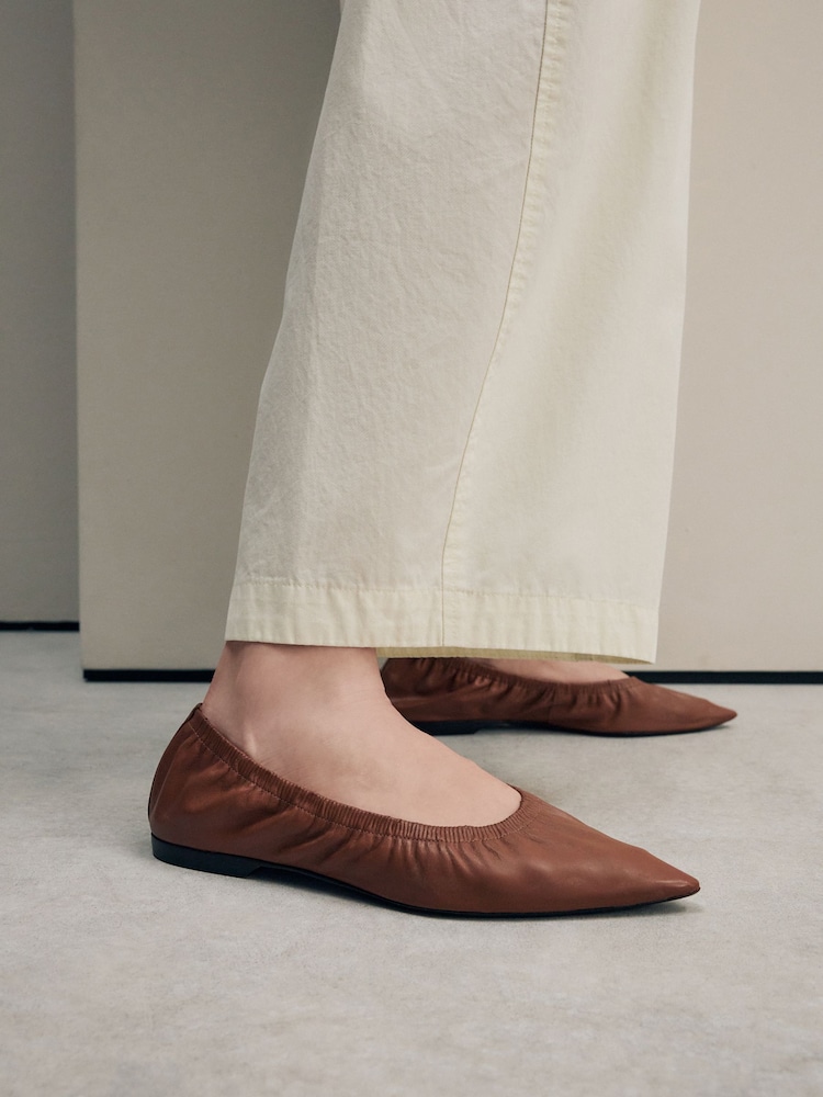 Tan Brown Signature Premium Leather Point Toe Ruched Ballerinas - Image 3 of 11