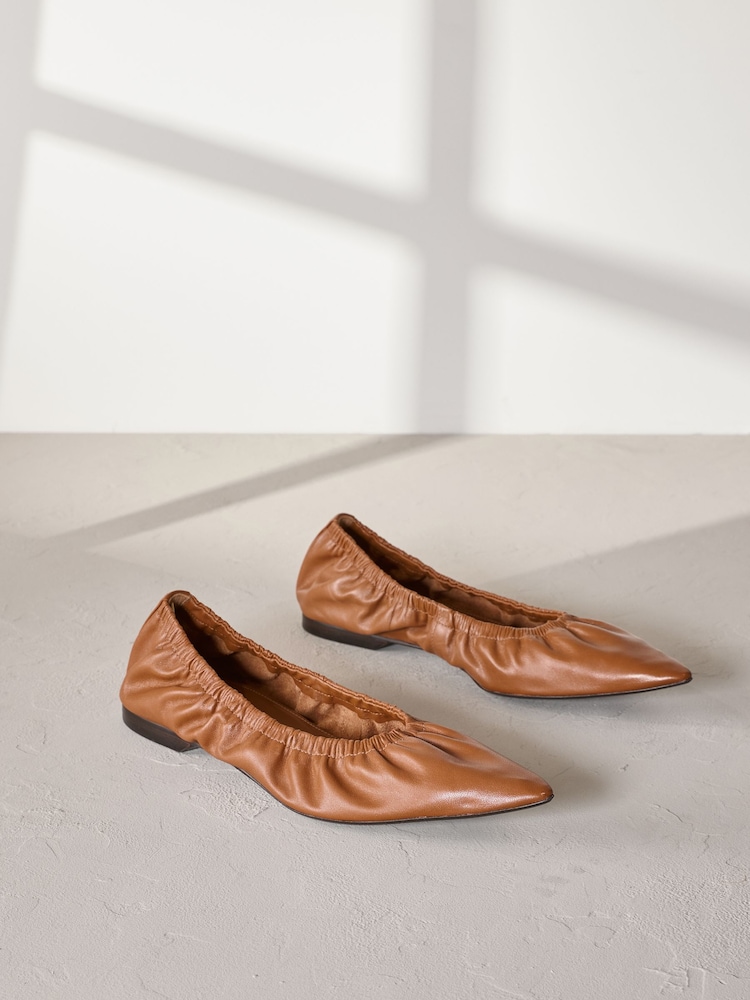 Tan Brown Signature Premium Leather Point Toe Ruched Ballerinas - Image 6 of 11