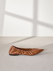 Tan Brown Signature Premium Leather Point Toe Ruched Ballerinas - Image 7 of 11