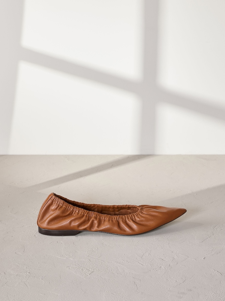 Tan Brown Signature Premium Leather Point Toe Ruched Ballerinas - Image 7 of 11