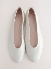 White Standard/Wide Fit Forever Comfort® Leather Round Toe Ballerinas - Image 7 of 9