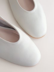 White Standard/Wide Fit Forever Comfort® Leather Round Toe Ballerinas - Image 8 of 9