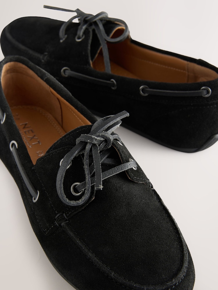 Black Standard Fit Forever Comfort® Leather Round Toe Slim Boat Shoes - Image 8 of 9