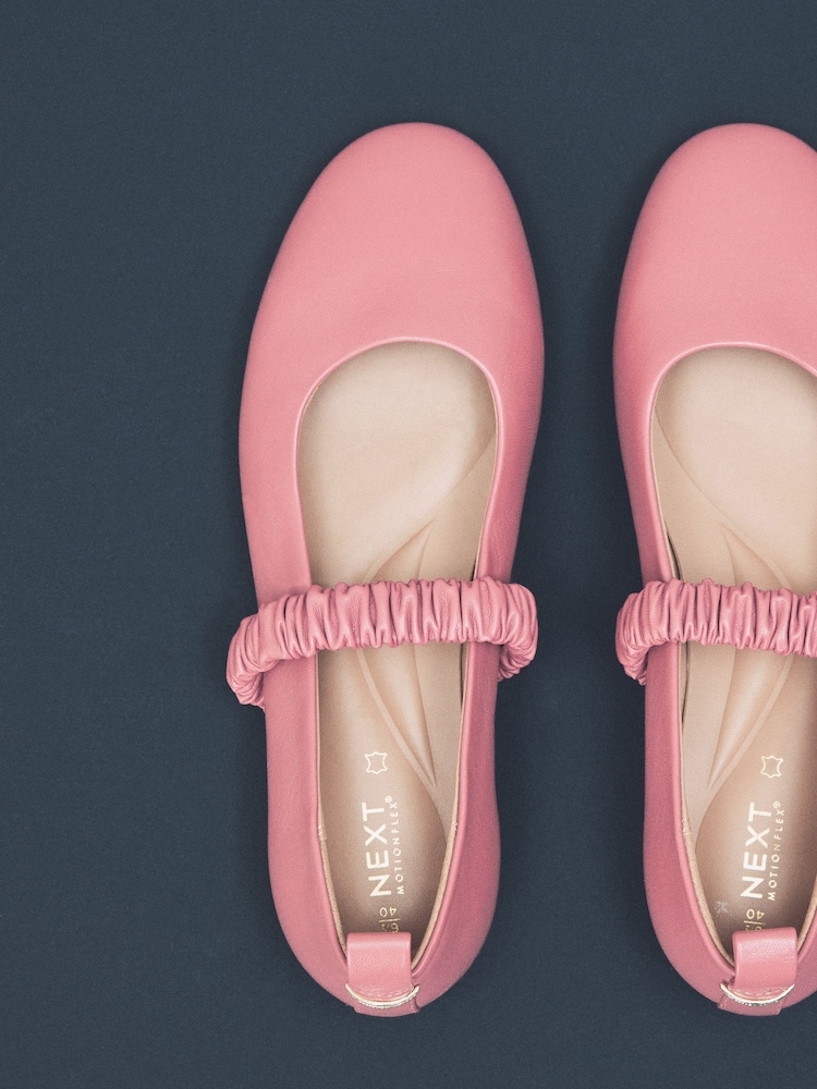 Rose Pink Standard Fit Forever Comfort® Premium Leather With Motionflex Ruched Mary Jane Shoes - Image 8 of 10