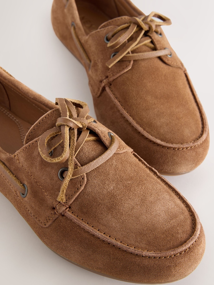 Tan Brown Standard Fit Forever Comfort® Leather Round Toe Slim Boat Shoes - Image 8 of 9