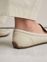 Bone Forever Comfort® Leather Round Toe Slim Driver Loafers - Image 5 of 12