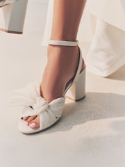 Ivory Forever Comfort® Wedding Bow Block Bridal Heel Shoes - Image 4 of 5