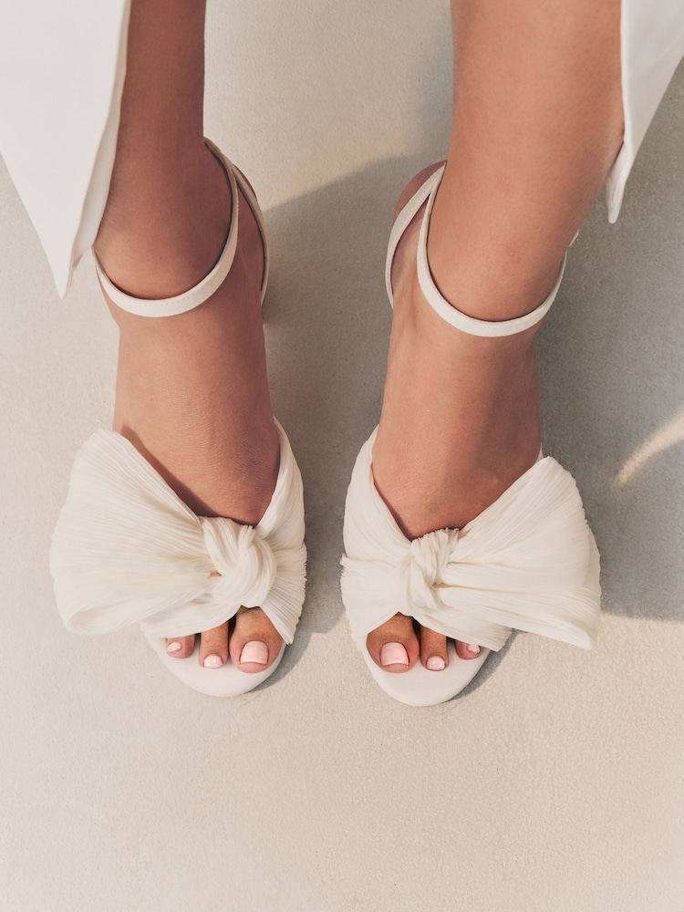 Ivory Forever Comfort® Wedding Bow Block Bridal Heel Shoes - Image 5 of 5