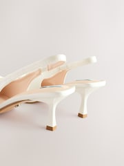Ivoor - Forever Comfort® bruidsschoenen met puntneus, strik en lage hak - Image 8 of 10