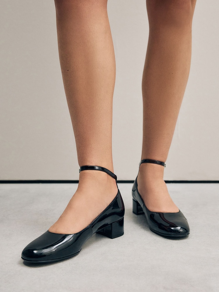 Black Forever Comfort® Round Toe Low Block Courts - Image 2 of 5