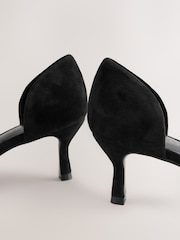 črna Suede - Forever Comfort® Leather Point Toe Eyelet Buckle čevelj ali škorenj z visoko, ozko peto, ukrivljeno pod čevelj čevlji - Slika 5 iz 5