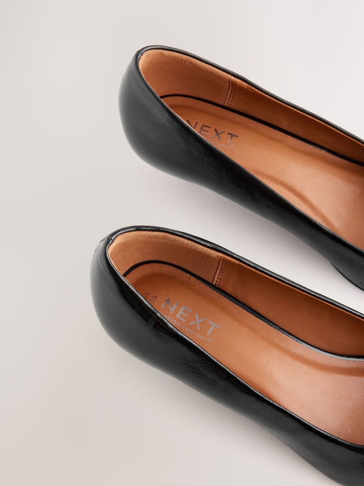 Negro - Zapatos de tacón bajo con puntera cincelada de Forever Comfort® - Imagen 5 de 5 Negro - Zapatos de tacón bajo con puntera cincelada de Forever Comfort® - Imagen 5 de 5
