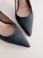 Ante azul marino - Zapatos de salón de cuero con tacón medio de Forever Comfort® - Imagen 9 de 10
