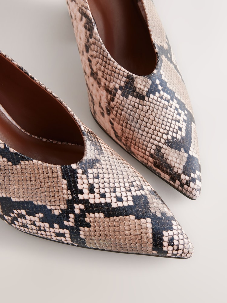 Snake Standard Fit Forever Comfort® Point Toe Block Courts - Image 8 of 11