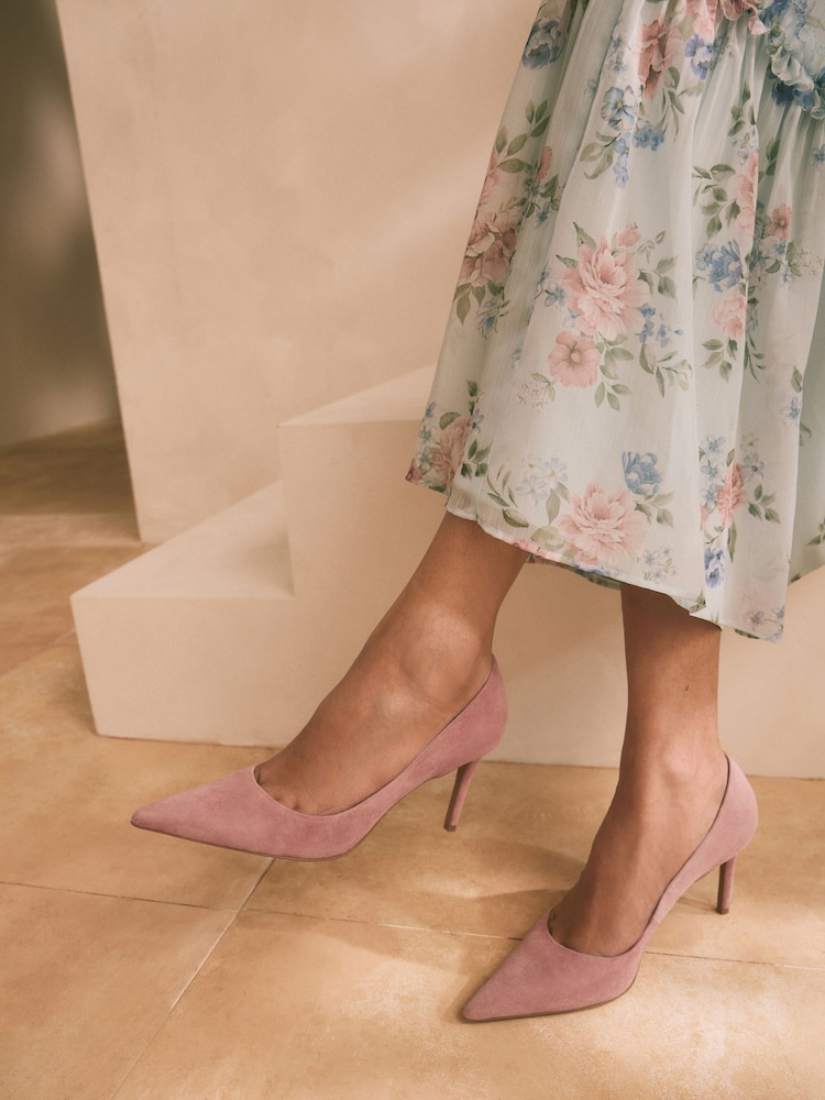 Rose Pink Suede - Zapatos de salón de cuero con tacón medio de Forever Comfort® - Imagen 2 de 3 Rose Pink Suede - Zapatos de salón de cuero con tacón medio de Forever Comfort® - Imagen 2 de 3