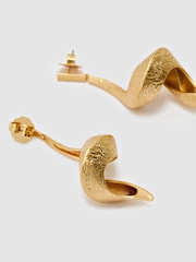 Reiss Gold Tone Florine Floral Twist Drop Earrings - Image 3 of 4