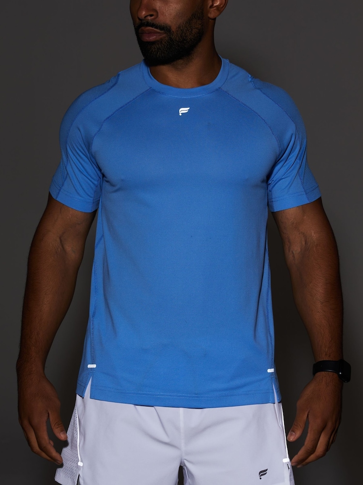 Fabletics Blue The O2 T-Shirt - Image 4 of 6