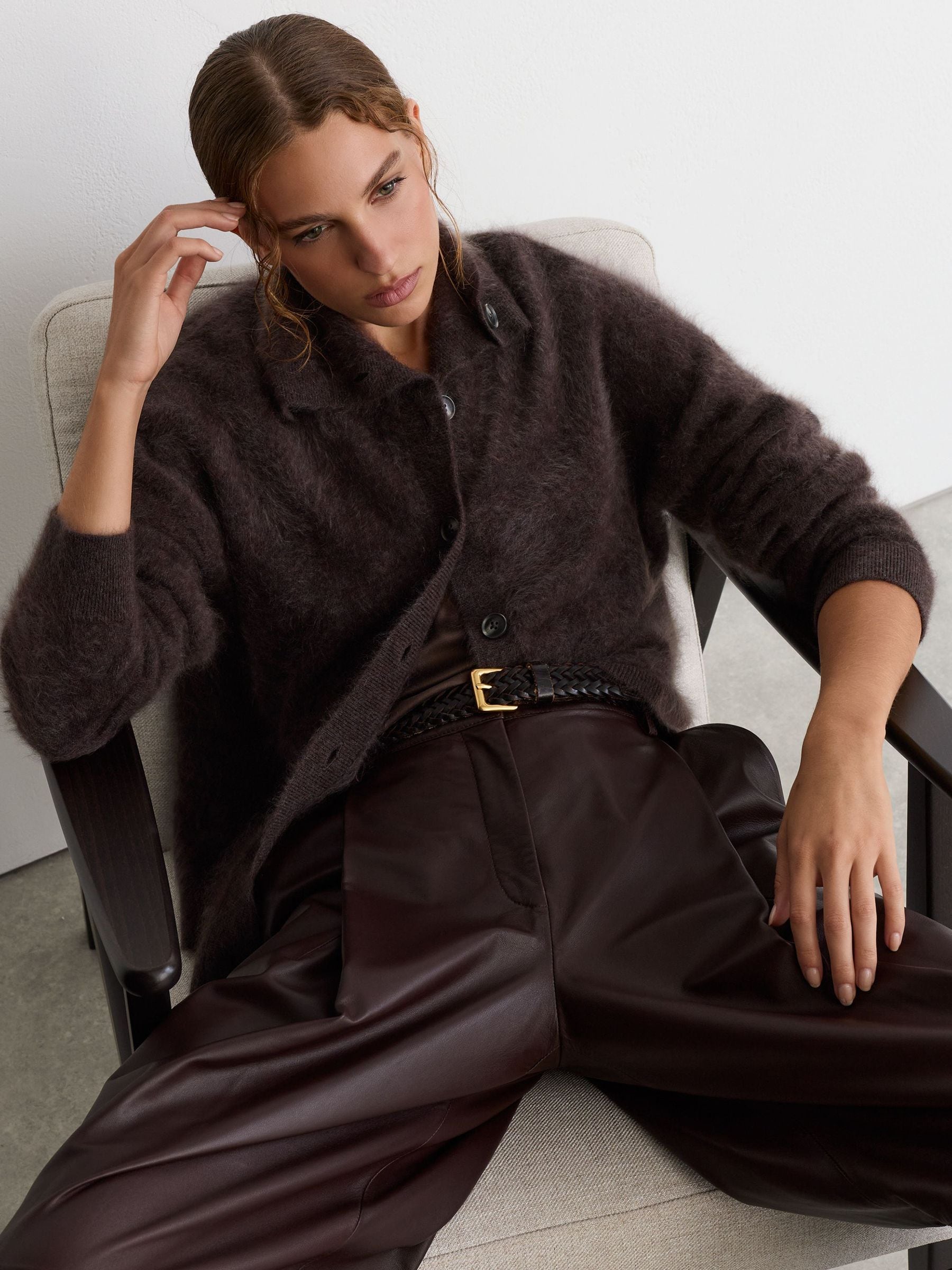 Reiss Grape Burgundy Minney 100% Brushed Cashmere Collared Cardigan In Brown