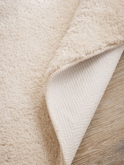 Ivory Cosy Washable Shaggy Rug - Image 4 of 5