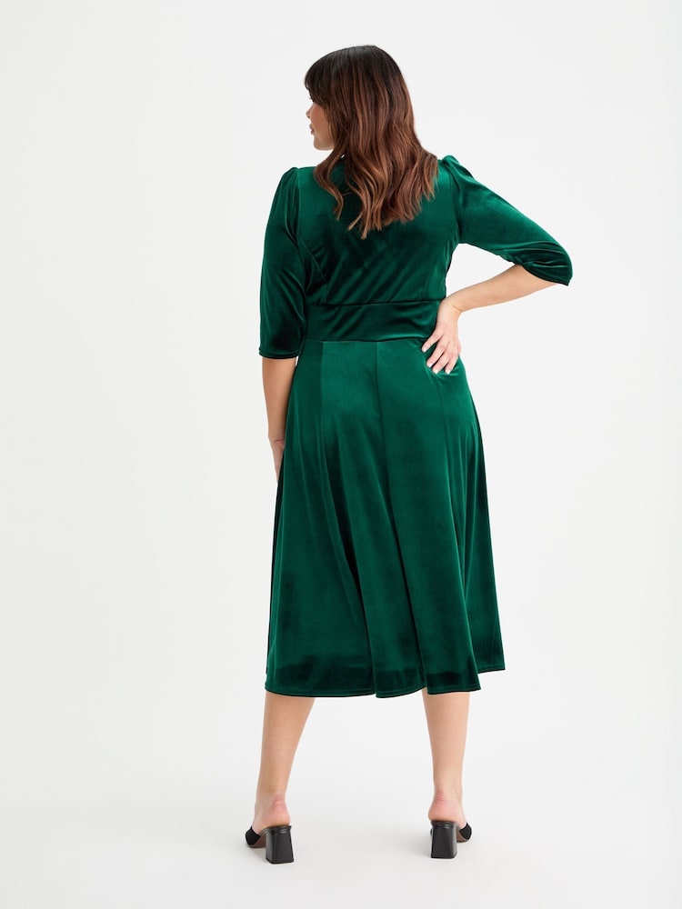 Scarlett & Jo Green Helena Velvet Long Midi Dress - Image 2 of 4