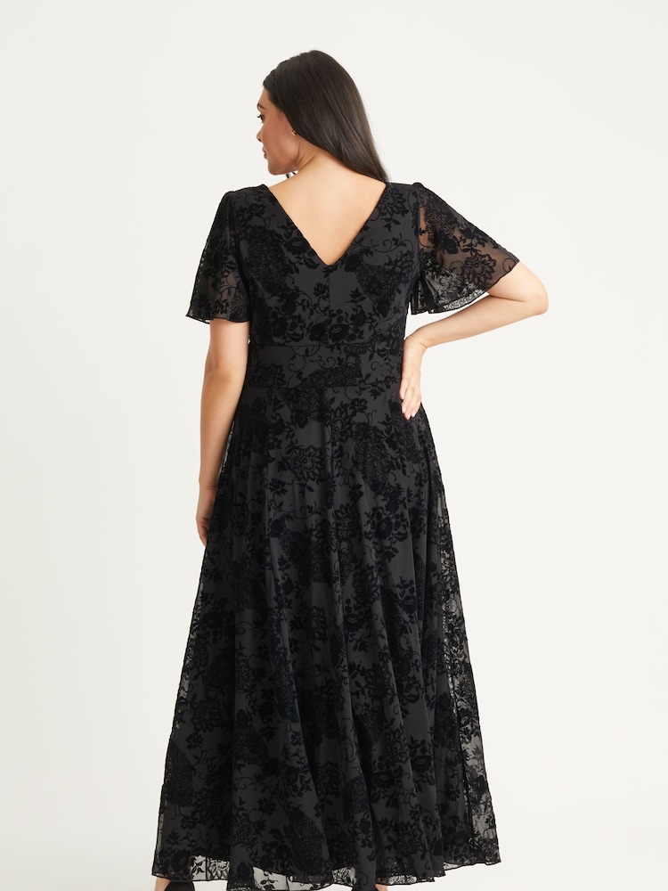 Scarlett & Jo Black Isabelle Chinoise Flock Angel Sleeve Maxi Dress - Image 2 of 4