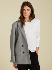 Baukjen Krystea Luxe Crew Neck White Top - Image 4 of 5