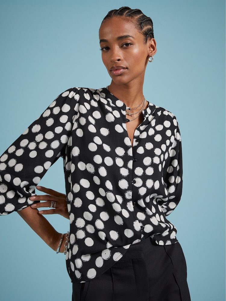 Baukjen Jaqueline Printed Black Blouse - Image 1 of 4 Baukjen Jaqueline Printed Black Blouse - Image 1 of 4