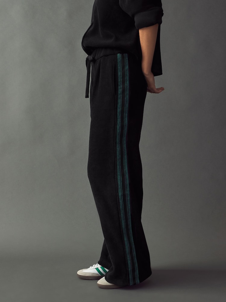 Zwart met zijstreep - Pull On Wide Leg Corduroy Trousers - Image 3 of 8