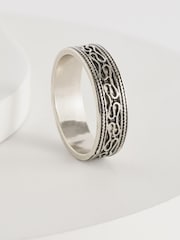 Gold Tone Antique Engraved Ring - Image 2 of 6