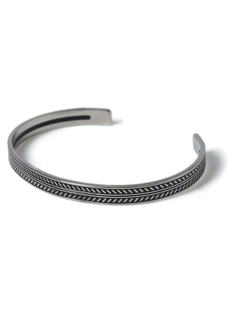 DCK Mens Silver Tone Stainless Steel Plait Cuffed Bangle - Image 2 of 2 DCK Mens Silver Tone Stainless Steel Plait Cuffed Bangle - Image 2 of 2