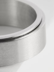 Stainless Steel Silver Tone Ring - Image 3 of 5