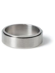 Stainless Steel Silver Tone Ring - Image 4 of 5