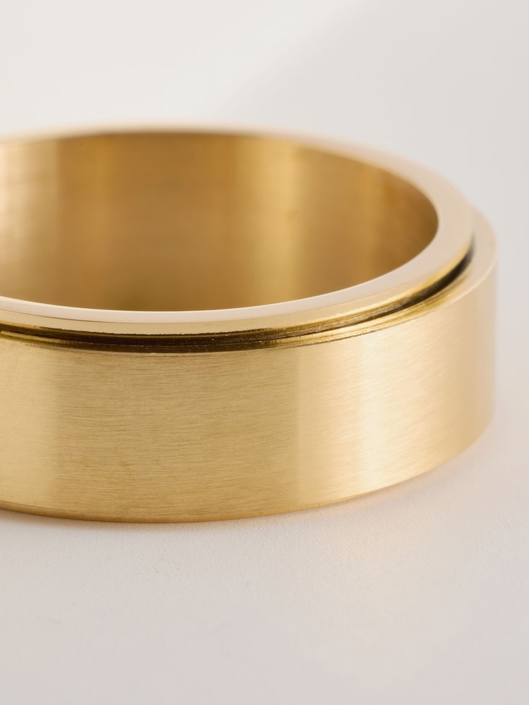 Stainless Steel Gold Tone Ring - Image 2 of 5