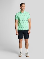 Polo estampado Golf de Lyle & Scott - Imagen 2 de 5