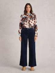 Pantalones de pana de pernera ancha Belle de White Stuff - Imagen 4 de 7