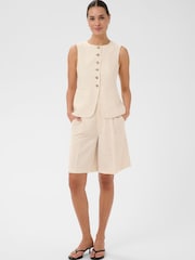 Kaffe Cream KAannetta High Waist Pleated Shorts - Image 3 of 6