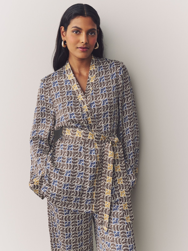 Blue/Brown Geometric Print Satin Textured Drape Kimono - Image 1 of 8