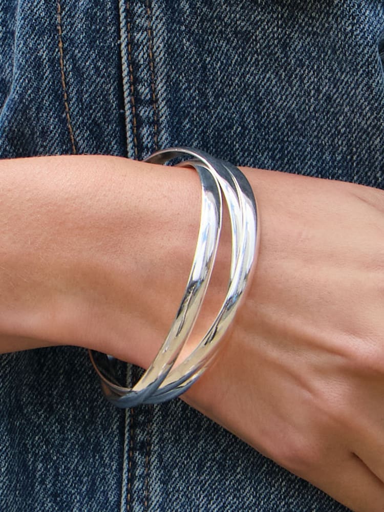 Jon Richard Silver Plated Interlock Bangles - Image 2 of 3