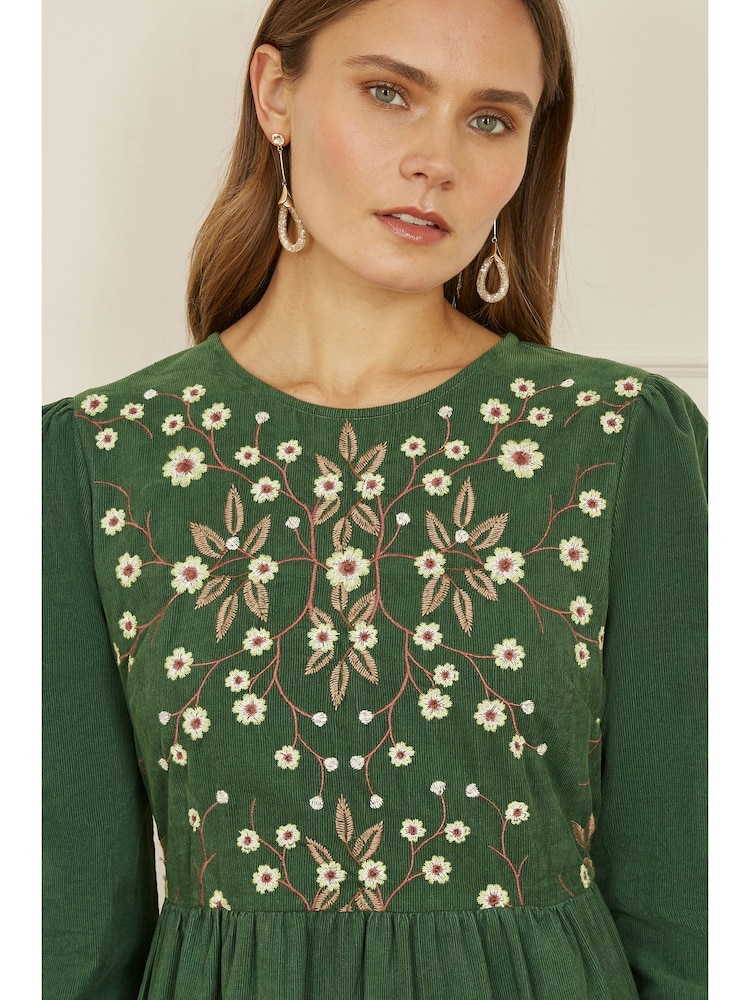 tomoyo - long-sleeve star embroidery a-line midi dress Gold Starry Gown– Teuta Matoshi main image 1