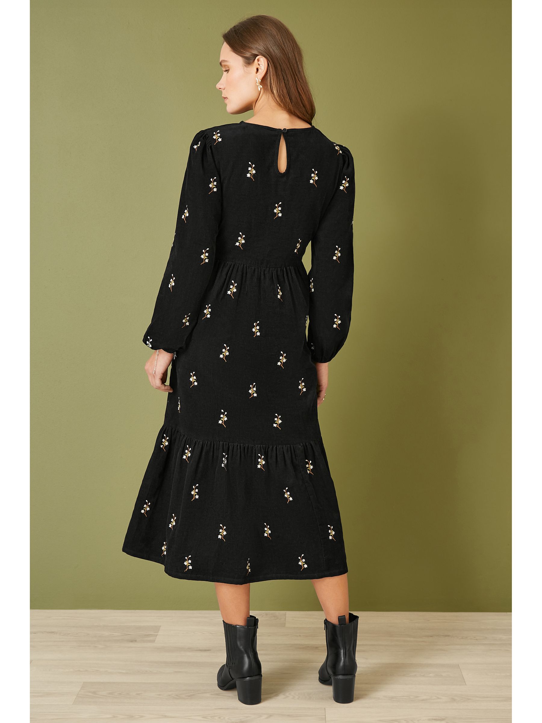 ワンピース Winter Floral Long-sleeve Dress  Black Erdem Long Sleeve Crushed Floral Midi Dress in Black