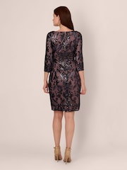 Adrianna Papell Blue Studio Beaded V-Neck Short Dress - Изображение 2 из 6