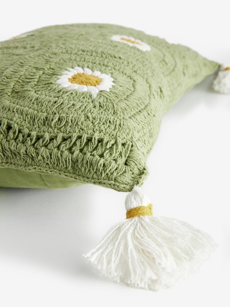 Floral Daisy Crochet Cushion - Image 4 of 5