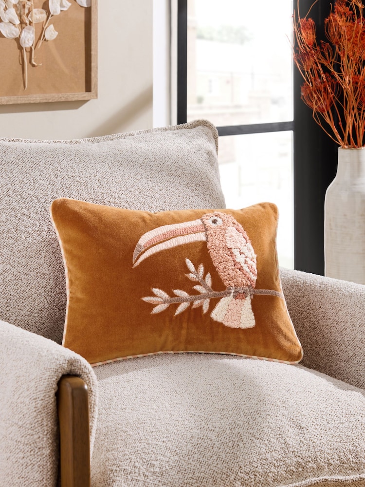 Embroidered Toucan Cushion - Изображение 1 из 5